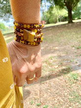 Load image into Gallery viewer, 5-Wrap with TIGER'S EYE centerpiece